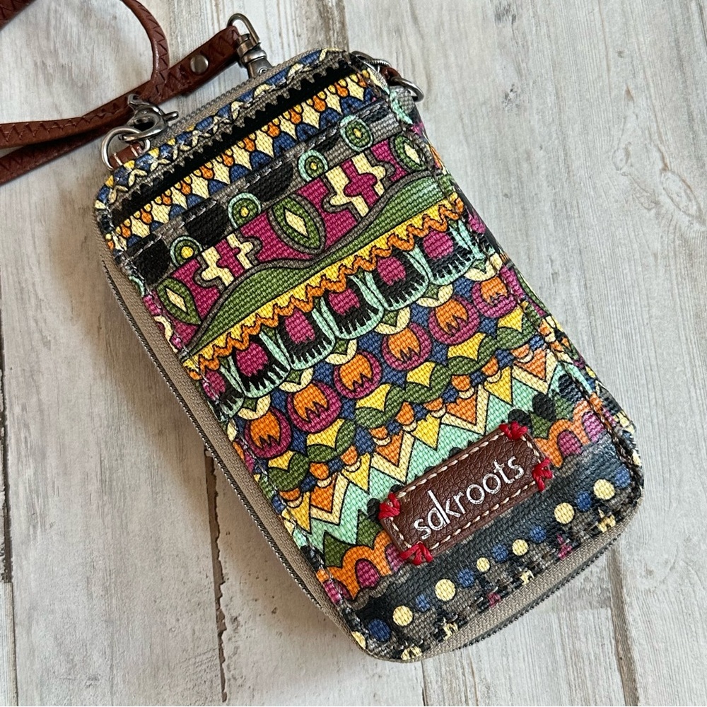 Sakroots wallet/wristlet
